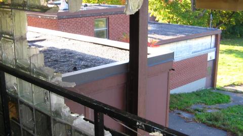 Crooked Overexposed Low-Res Photos From A Decade Ago - October 2012 - IMG_2377.JPG