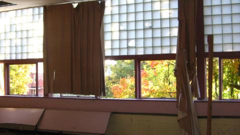 Crooked Overexposed Low-Res Photos From A Decade Ago - October 2012 - IMG_2391.JPG