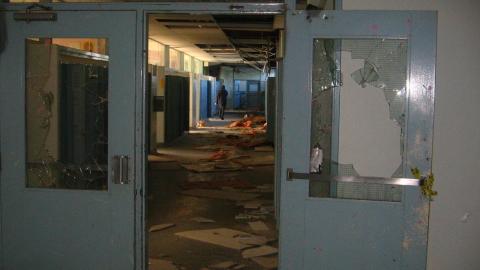 Crooked Overexposed Low-Res Photos From A Decade Ago - October 2012 - IMG_2420.JPG