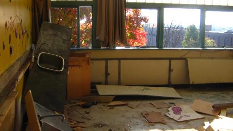 Crooked Overexposed Low-Res Photos From A Decade Ago - October 2012 - IMG_2443.JPG