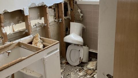 Empty and lonely - IMG_2527.jpeg