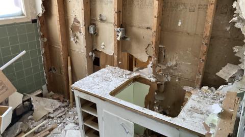 Empty and lonely - IMG_2514.jpeg