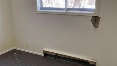 Empty and lonely - IMG_2515.jpeg