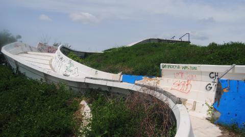 First Time Getting Wet - June 2013 - DSC_0206.JPG