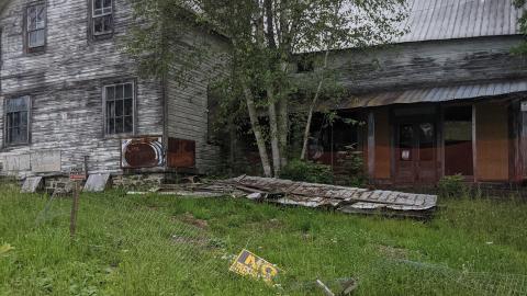 Swords Ghost Town photo 2