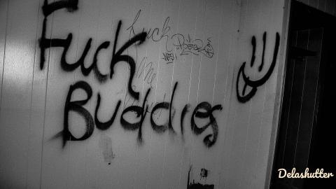 crowe's feet - Add Watermark_2022_02_20_09_18_35 (44).jpg