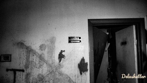 crowe's feet - Add Watermark_2022_02_20_09_18_35 (53).jpg