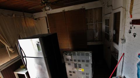 53 Courtland Ave East - IMG_0456.JPG