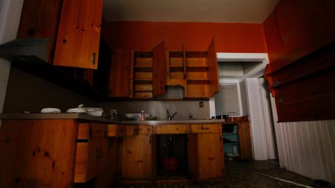 49 Courtland Ave East - IMG_0391.JPG