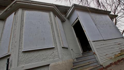 49 Courtland Ave East - IMG_0425.JPG