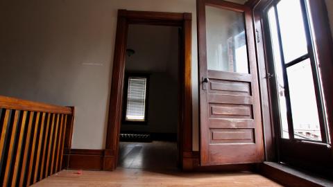 45 Courtland Ave East - IMG_0495.JPG