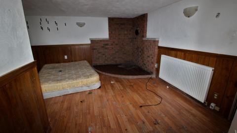 45 Courtland Ave East - IMG_0507.JPG