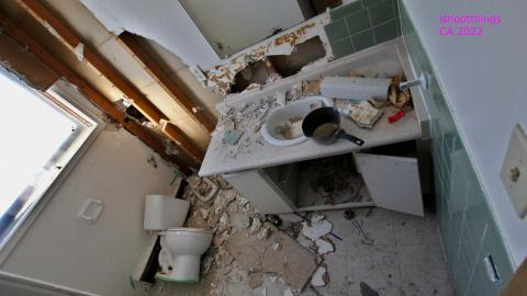 Frozen Fingers In Late JAN '22 - IMG_1763.JPG