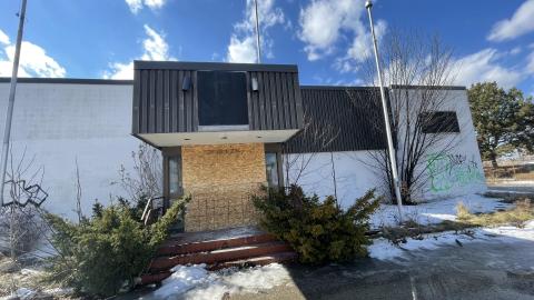 Abandoned royal canadian legion facility photo 2