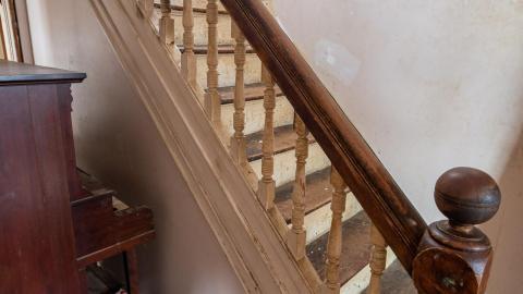 DSLR Pics - exploring the now abandoned house where my parents met-17.jpg