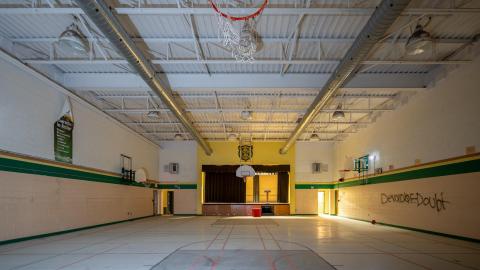 Feb 2022 - abandoned ontario school-17.jpg