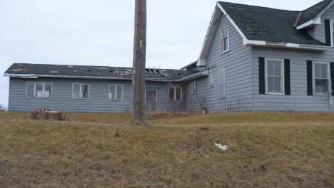 Not far from Farr photo 2