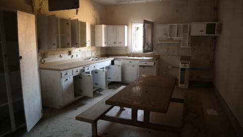 Early morning pilgrimage - IMG_0874.JPG