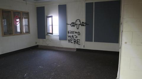 Early morning pilgrimage - IMG_0914.JPG