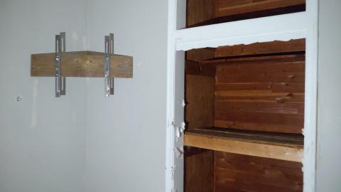 1674 Sydenham Road - 20220403_152703.jpg