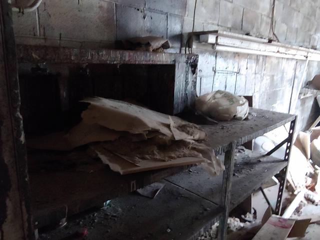 Industrial Building - 1660 Sydenham Road photo 4