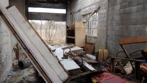 1660 Sydenham Road - 20220403_151023_HDR.jpg