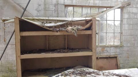 1660 Sydenham Road - 20220403_151107_HDR.jpg