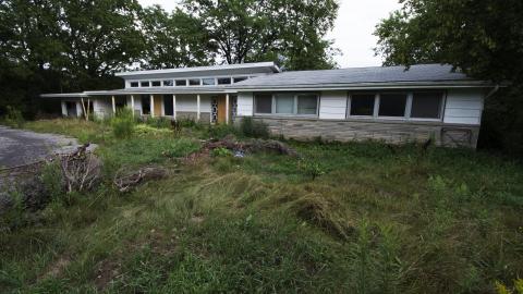 Highway Hideaway - August 2016 - 1.jpg