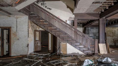 April 2019 - Exploring the Haunted Hotel Preston Springs Hotel-23.jpg