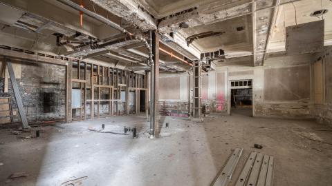 April 2019 - Exploring the Haunted Hotel Preston Springs Hotel-30.jpg