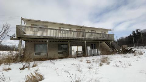 Abandoned house - BF1349D7-757A-49DB-BA06-B401C7040239.jpeg