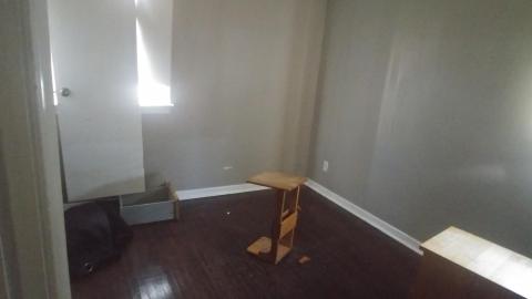 Bathtub forts are cool - 20220412_141108.jpg