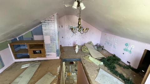 Abandoned gas station - C349236A-22EE-42D7-A01C-65015B830DA9.jpeg