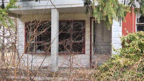 Front entry way from outside