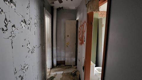 Hallway previously mentioned