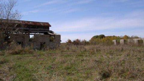 Hollow's Howell - Howells-Hollow-(ghost-town)18.jpg