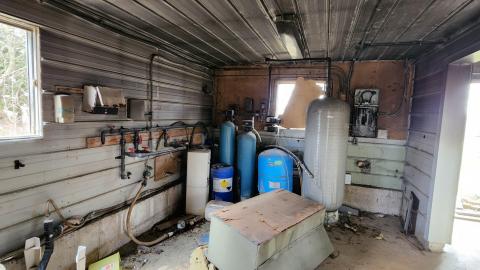 Sunday April 17th 2022 Adventure - Back room.jpg