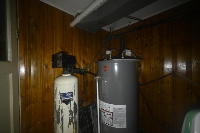 Lone Breezeblock - Markham, Ontario