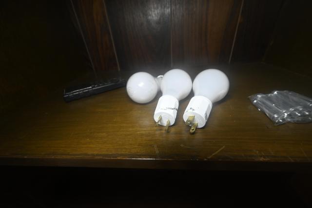 Lone Breezeblock photo 5