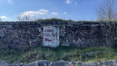 Abandoned foundation - C8391C4B-80FF-4712-AFF4-5D219C13EC37.jpeg