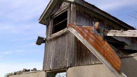 Hollow's Howell - Howells-Hollow-(ghost-town)5.jpg