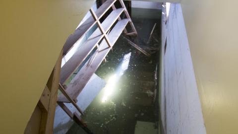 Nice Couch - May 2019 - 5.jpg