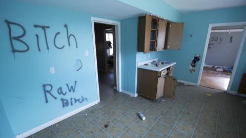 Nice Couch - May 2019 - 6.jpg