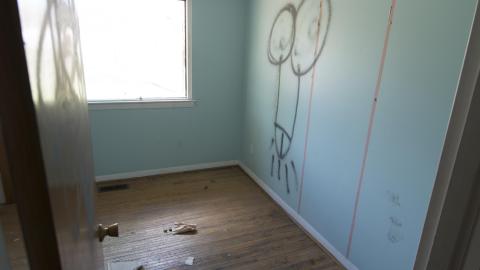 Nice Couch - May 2019 - 13.jpg