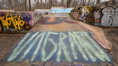 April 2022 - abandoned skate park in the woods-32.jpg