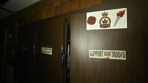 The Cum Closet - _DSC1395.JPG