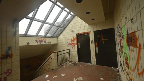 The Cum Closet - _DSC1437.JPG