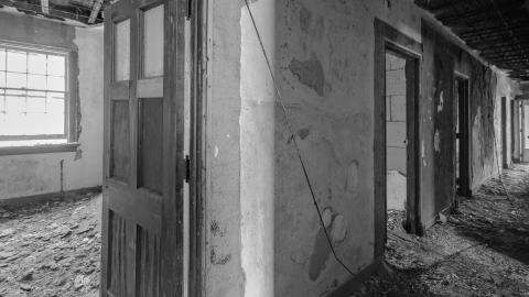 Fall 2018 - abandoned-hospital-nurses-residence-urban-exploration-3.jpg