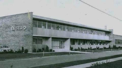 excellolent - FB_IMG_1651974195376.jpg