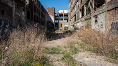 May 2022 - Abandoned Detroit Packard Plant 2022-26.jpg